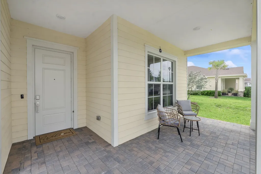 19036 Broad Shore Walk The Acreage FL 33470