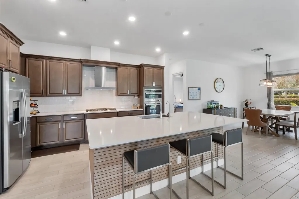 19036 Broad Shore Walk The Acreage FL 33470