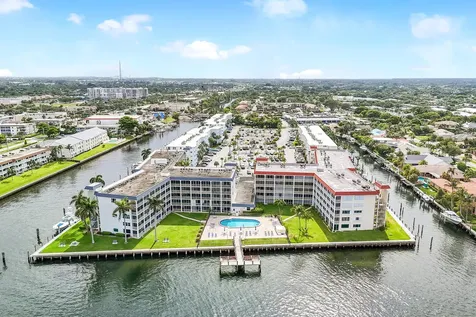 100 Paradise Harbour Boulevard North Palm Beach FL 33408