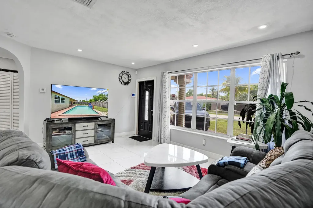 151 NW 21st Street Pompano Beach FL 33060