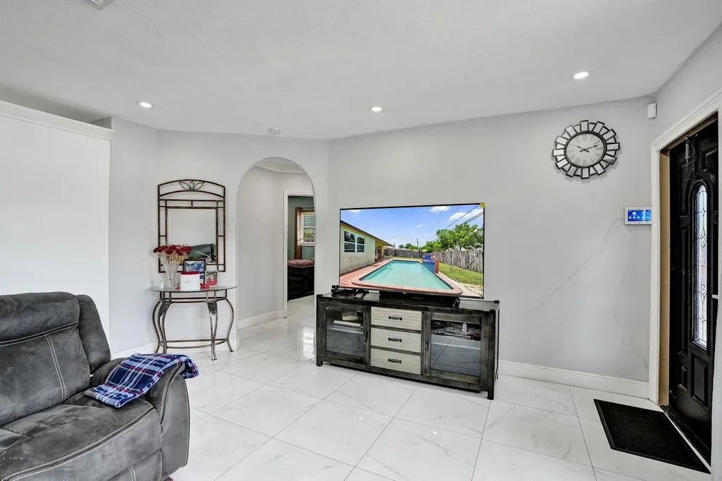 151 NW 21st Street Pompano Beach FL 33060