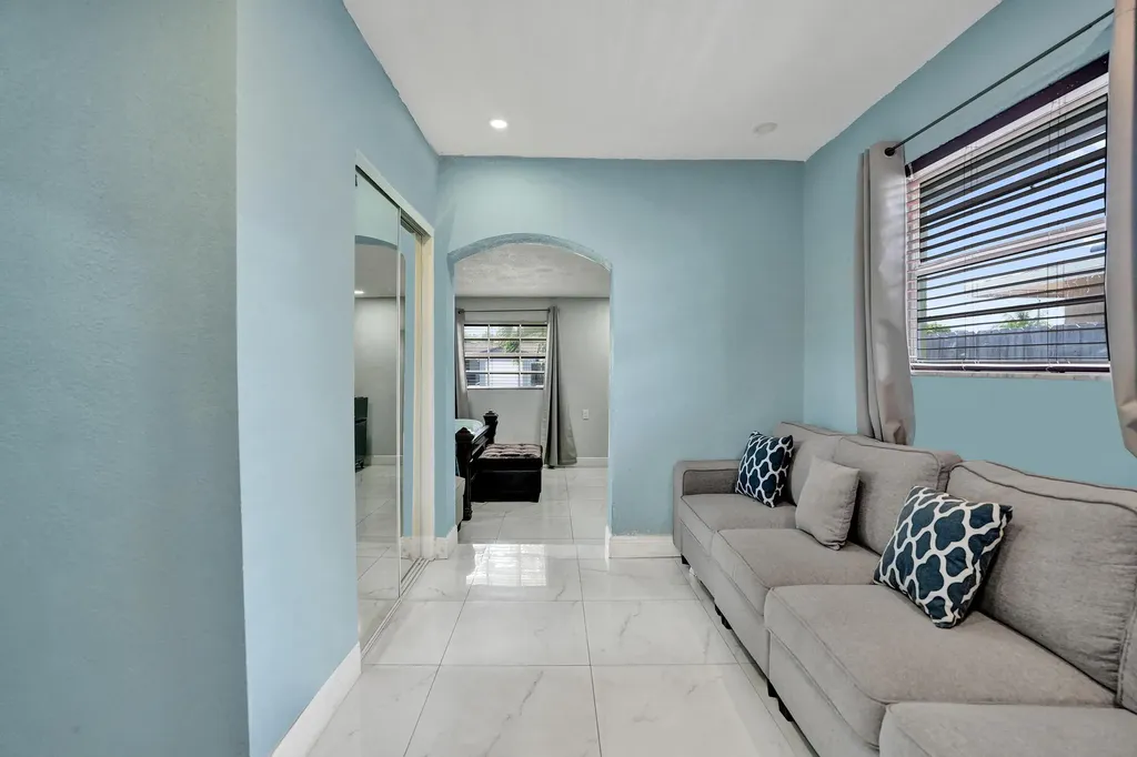 151 NW 21st Street Pompano Beach FL 33060