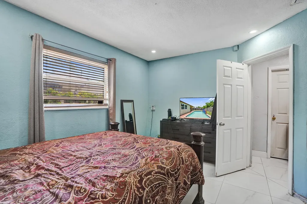 151 NW 21st Street Pompano Beach FL 33060