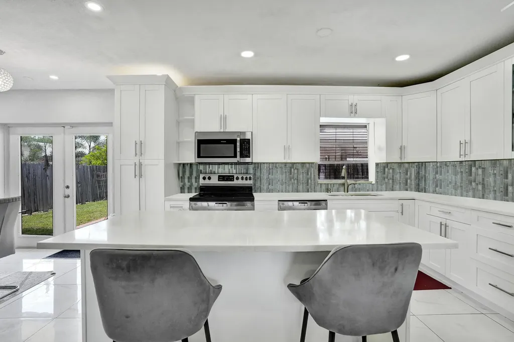 151 NW 21st Street Pompano Beach FL 33060