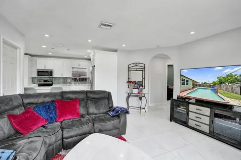 151 NW 21st Street Pompano Beach FL 33060