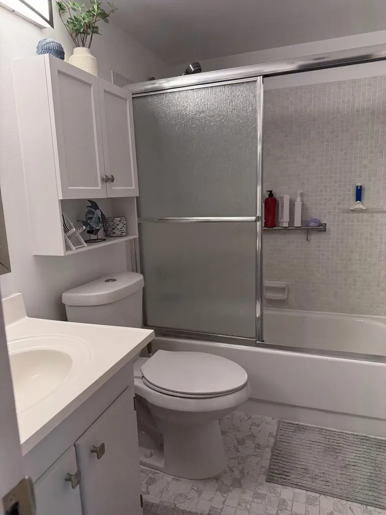 362 Oakridge T Deerfield Beach FL 33442