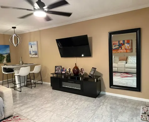 362 Oakridge T Deerfield Beach FL 33442