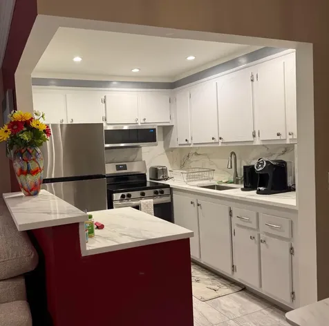 362 Oakridge T Deerfield Beach FL 33442