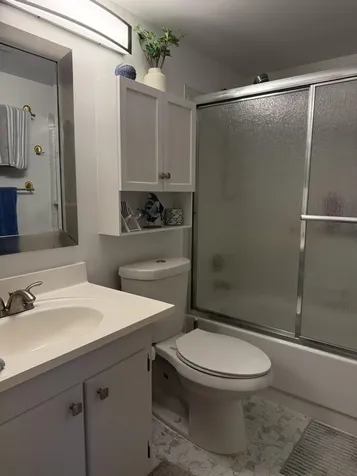 362 Oakridge T Deerfield Beach FL 33442