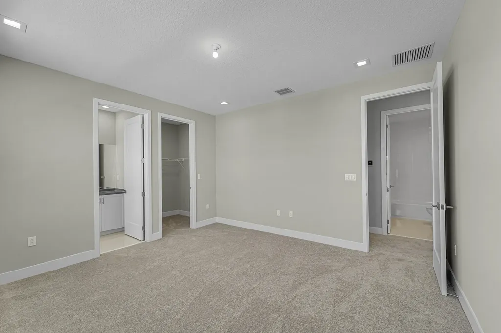 13045 Feathering Way Palm Beach Gardens FL 33412