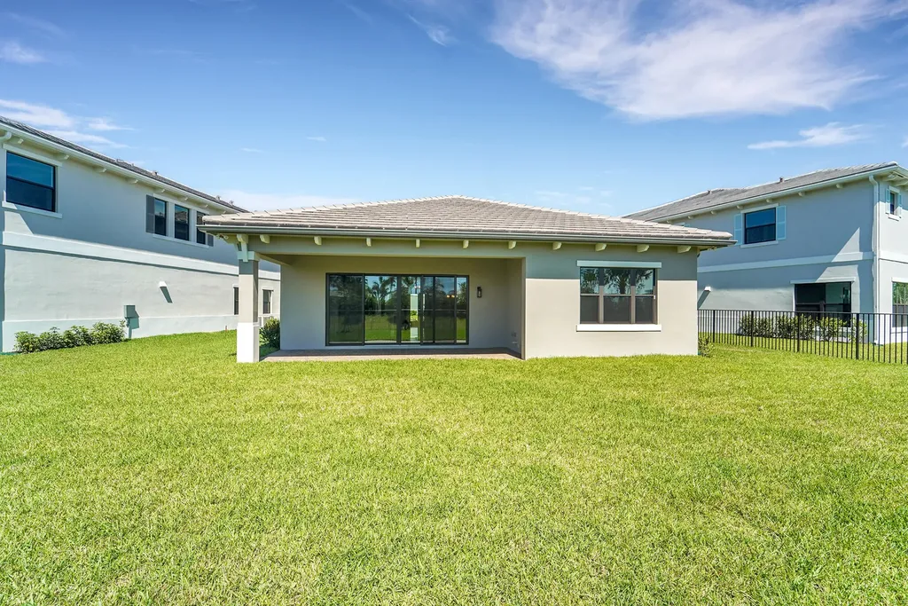 13045 Feathering Way Palm Beach Gardens FL 33412