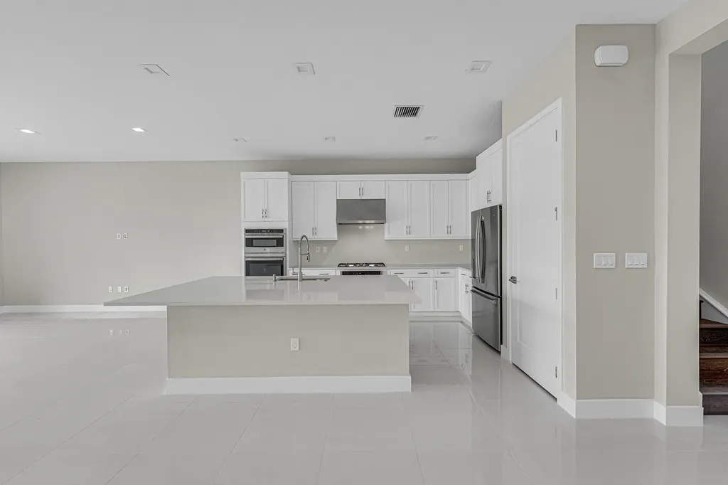 13045 Feathering Way Palm Beach Gardens FL 33412