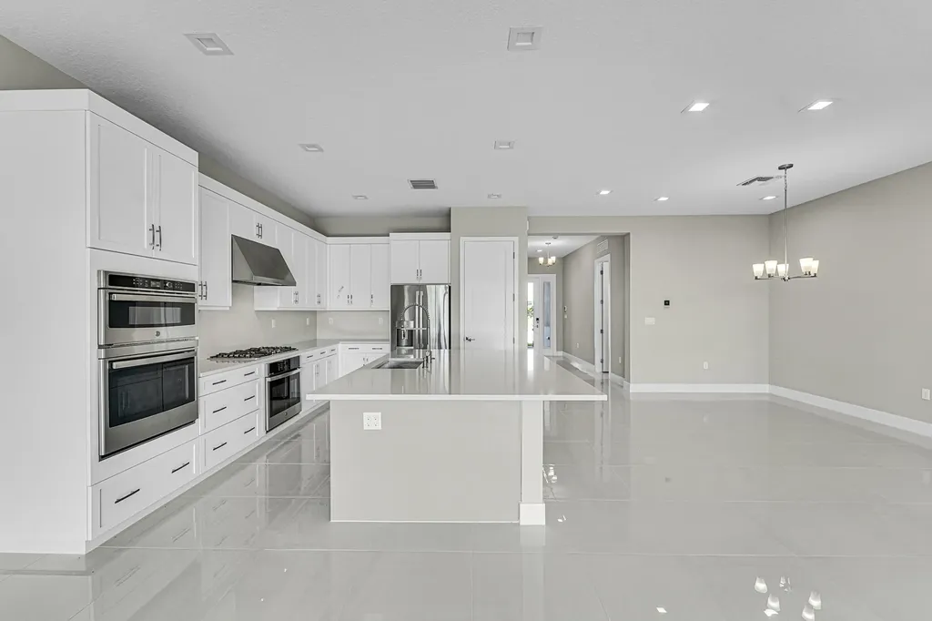 13045 Feathering Way Palm Beach Gardens FL 33412