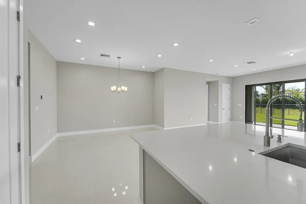 13045 Feathering Way Palm Beach Gardens FL 33412
