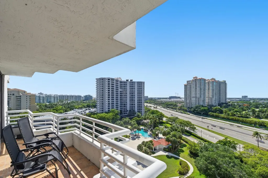 3300 192nd Street NE Aventura FL 33180