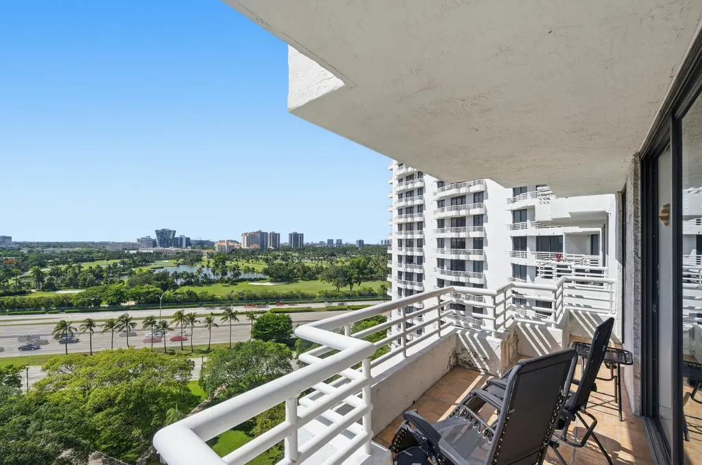 3300 192nd Street NE Aventura FL 33180