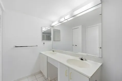 3300 192nd Street NE Aventura FL 33180