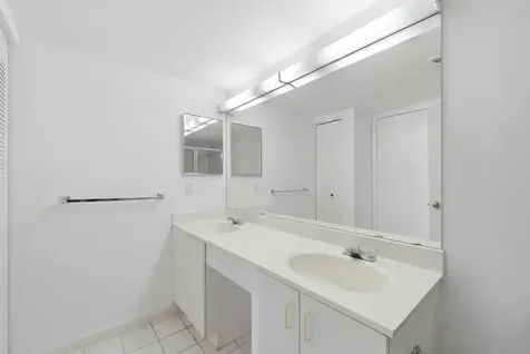3300 192nd Street NE Aventura FL 33180