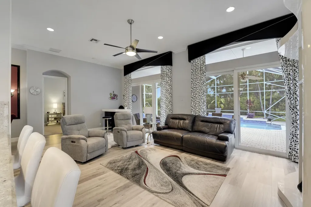 6584 Pavone Street Lake Worth FL 33467