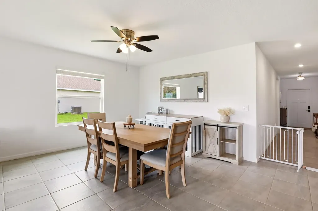 1158 SW Del Rio Port St Lucie FL 34953