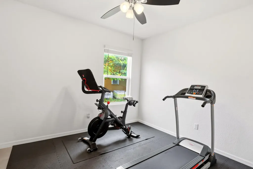 1158 SW Del Rio Port St Lucie FL 34953