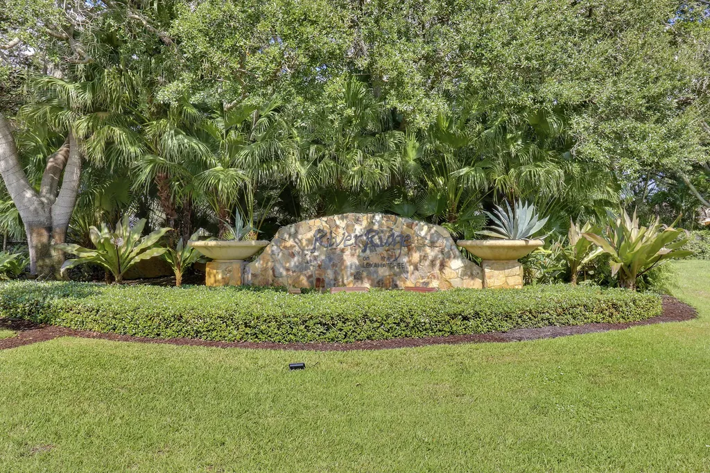 18791 SE River Ridge Road Jupiter FL 33469