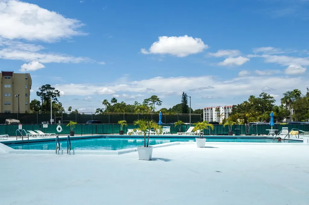 6698 N 10th Avenue N Lake Worth FL 33467