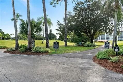 6698 N 10th Avenue N Lake Worth FL 33467