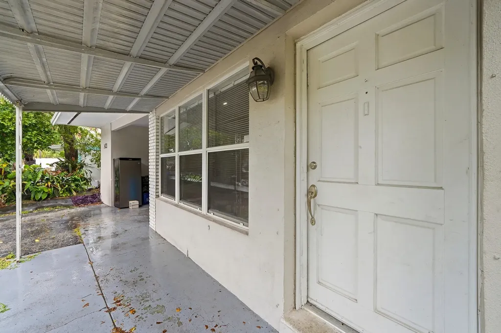 1431 NE 32nd Street Pompano Beach FL 33064