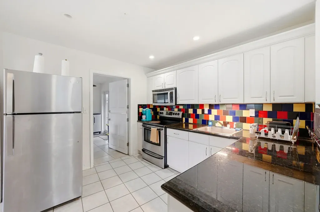 1431 NE 32nd Street Pompano Beach FL 33064
