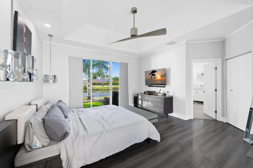980 Bel Aire Drive West Pembroke Pines FL 33027