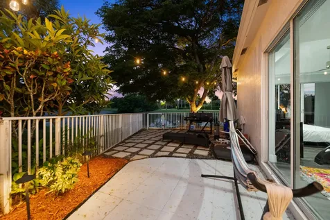 980 Bel Aire Drive West Pembroke Pines FL 33027