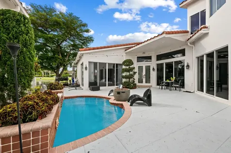 980 Bel Aire Drive West Pembroke Pines FL 33027