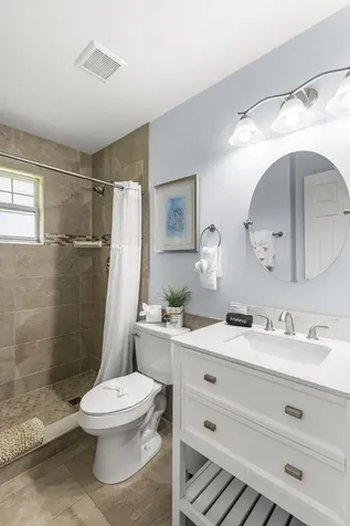 4953 Bayshore Drive Naples FL 34112