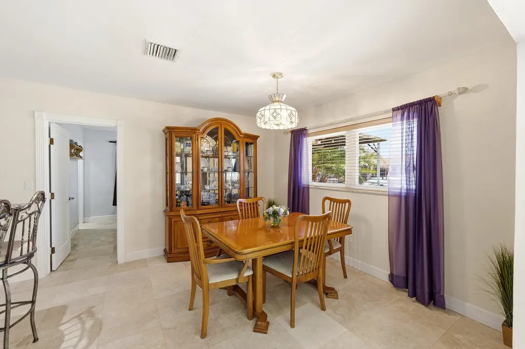 390 SE 12th Avenue Pompano Beach FL 33060
