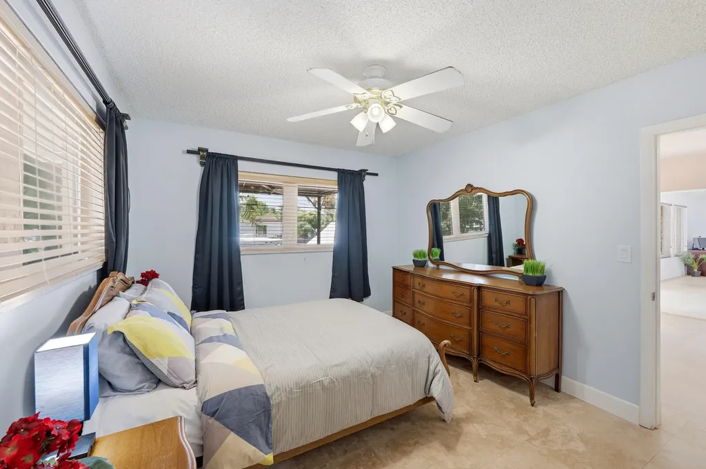 390 SE 12th Avenue Pompano Beach FL 33060