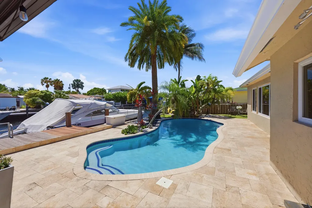 390 SE 12th Avenue Pompano Beach FL 33060