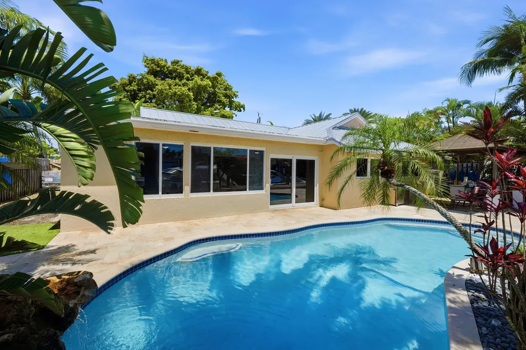 390 SE 12th Avenue Pompano Beach FL 33060