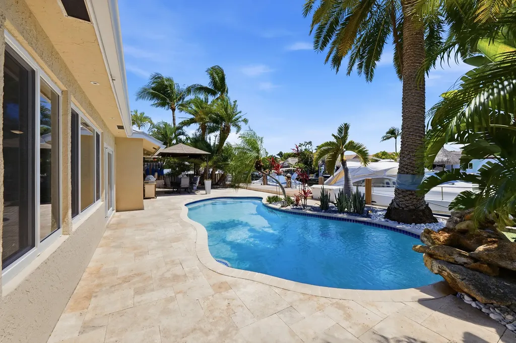 390 SE 12th Avenue Pompano Beach FL 33060