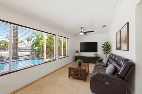 390 SE 12th Avenue Pompano Beach FL 33060