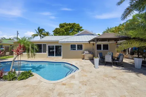 390 SE 12th Avenue Pompano Beach FL 33060