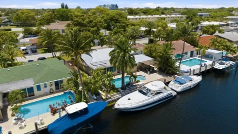 390 SE 12th Avenue Pompano Beach FL 33060