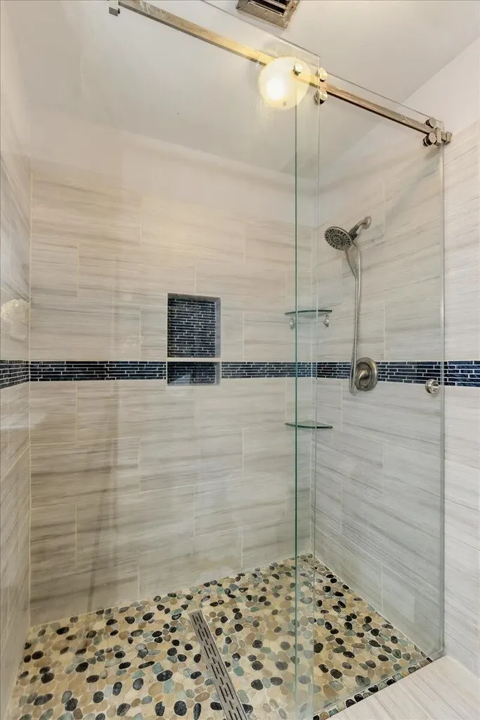 970 SW 111th Way Davie FL 33324
