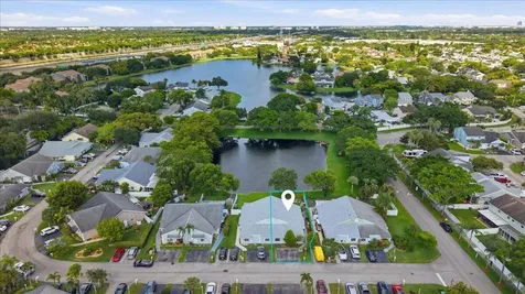 970 SW 111th Way Davie FL 33324