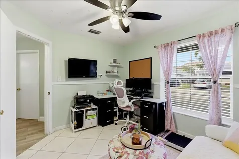 970 SW 111th Way Davie FL 33324