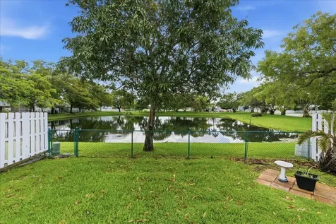 970 SW 111th Way Davie FL 33324