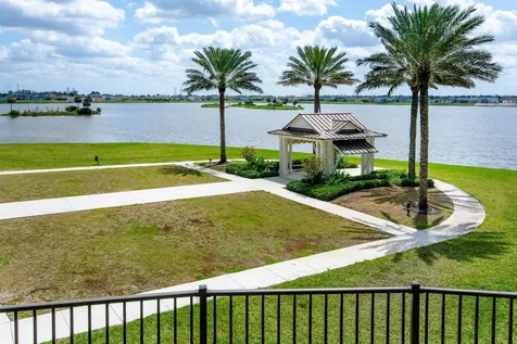 714 Hookline Circle Loxahatchee FL 33470