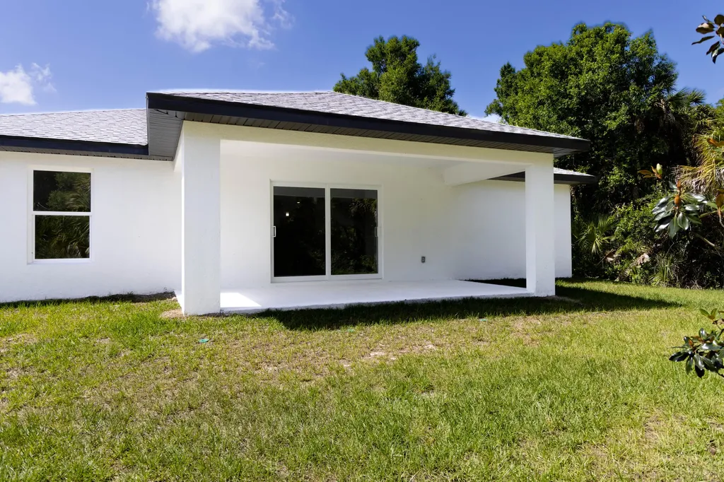 4696 April Avenue North Port FL 34288