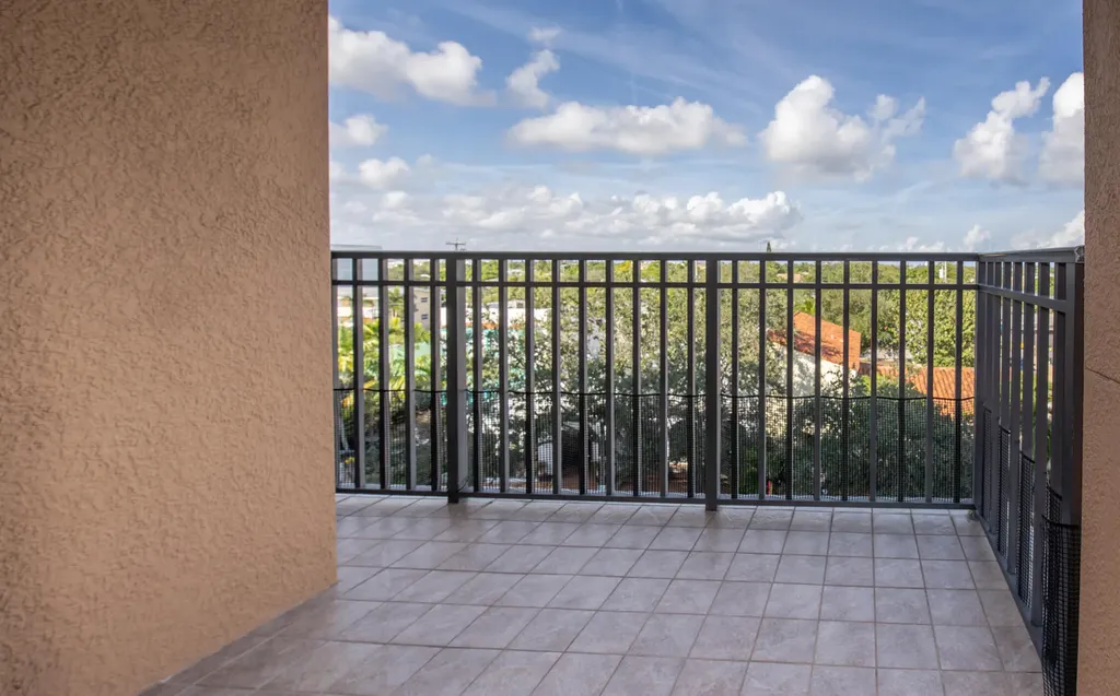 511 Lucerne Avenue Lake Worth Beach FL 33460