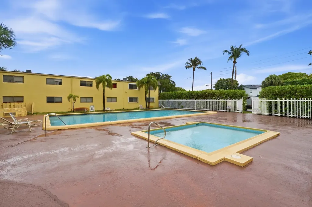 1145 S Flagler Avenue Pompano Beach FL 33060